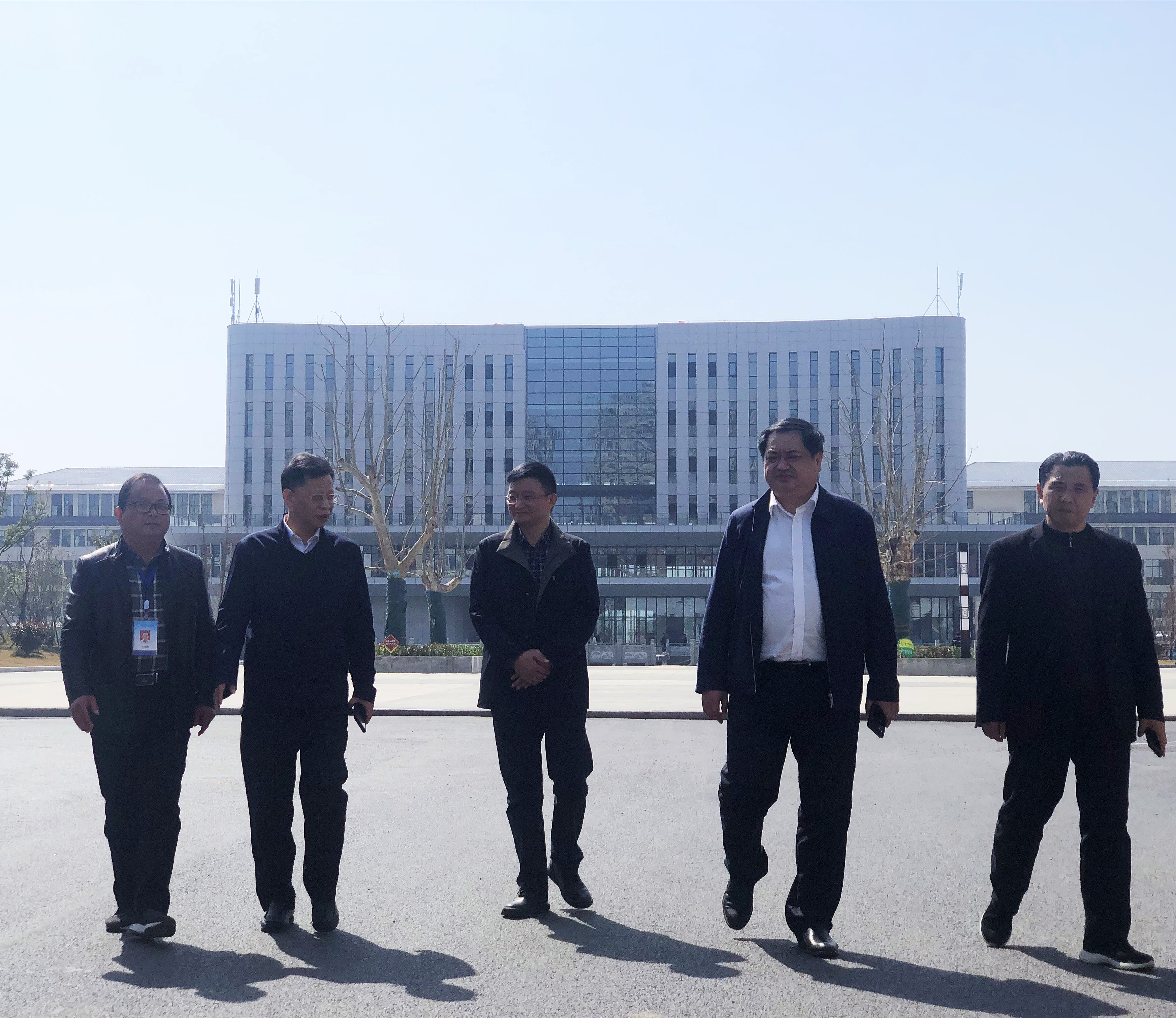 微信图片_20220304153210_副本.jpg