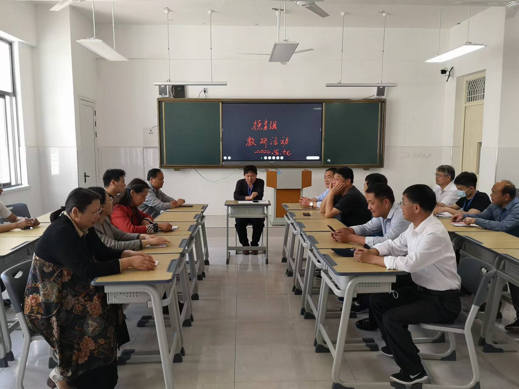 图片3.jpg 图片3.jpg