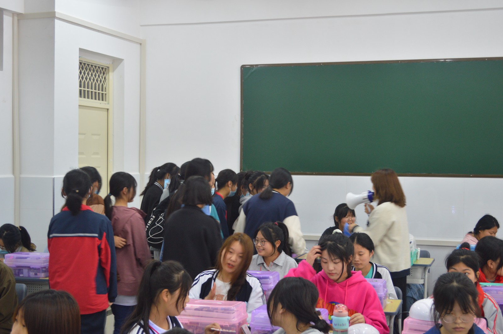 图片7.jpg 图片7.jpg