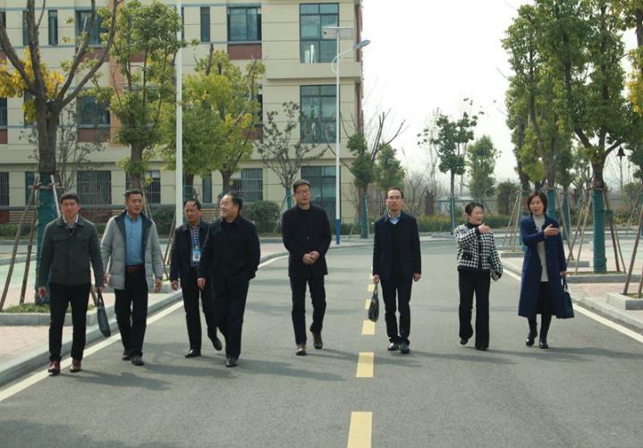 图片4.jpg 图片4.jpg